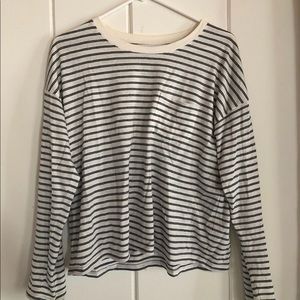 NEW Everlane Box Cut Pocket Tee Size Medium